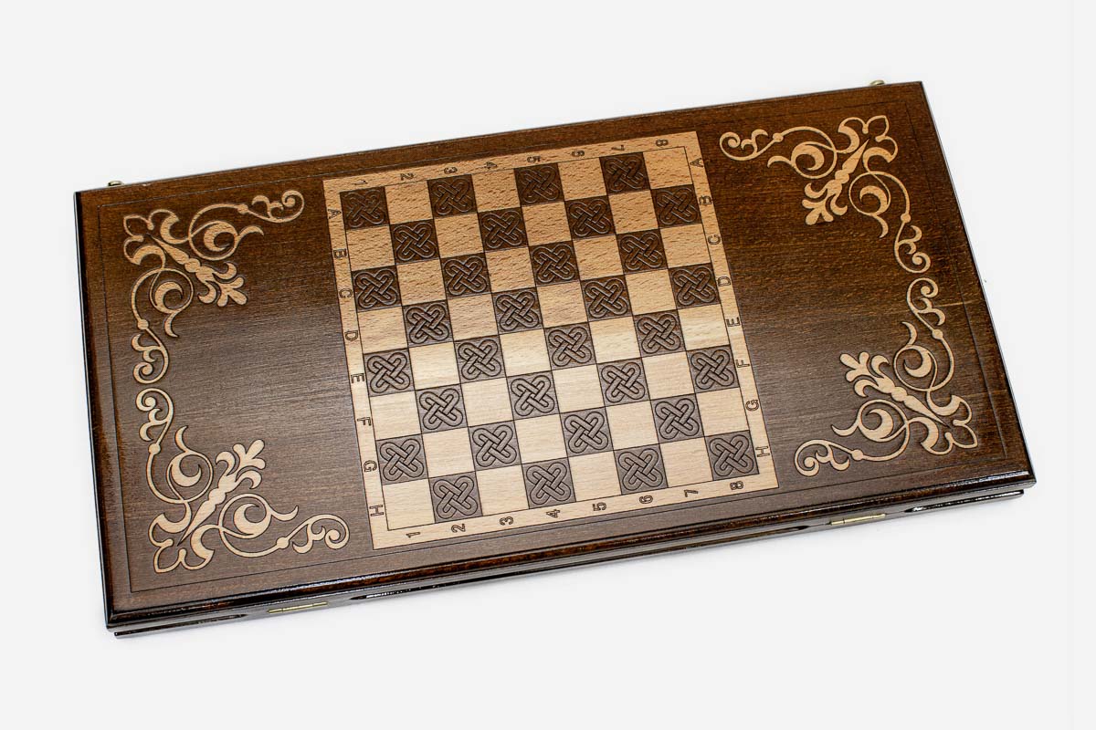 Carved reverse face of the light ornament backgammon set