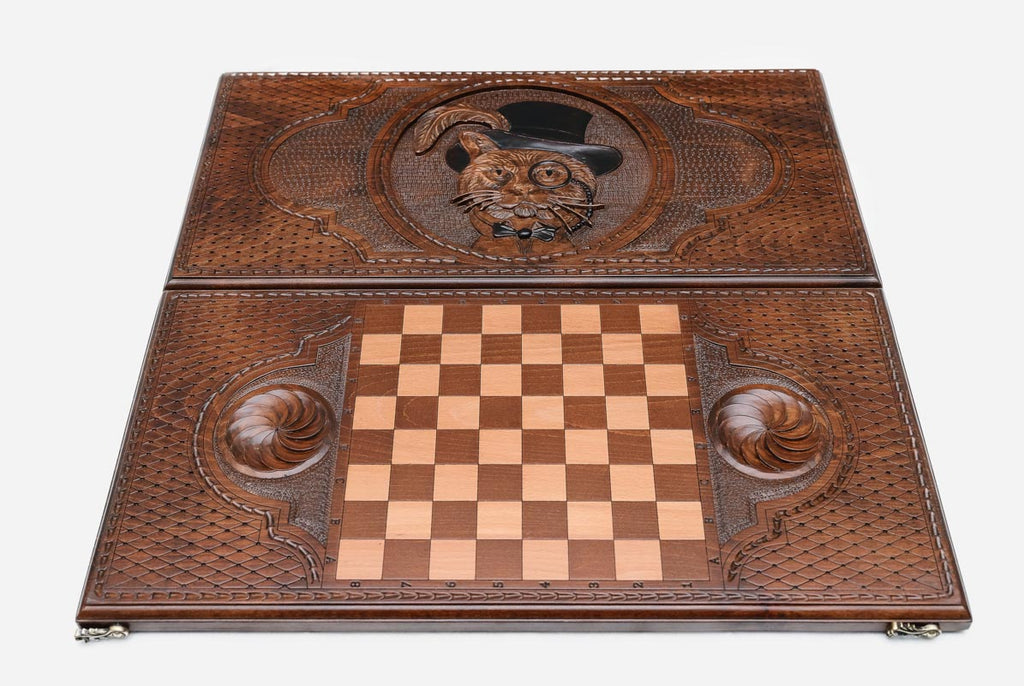Cat backgammon set folded, carved feline showing