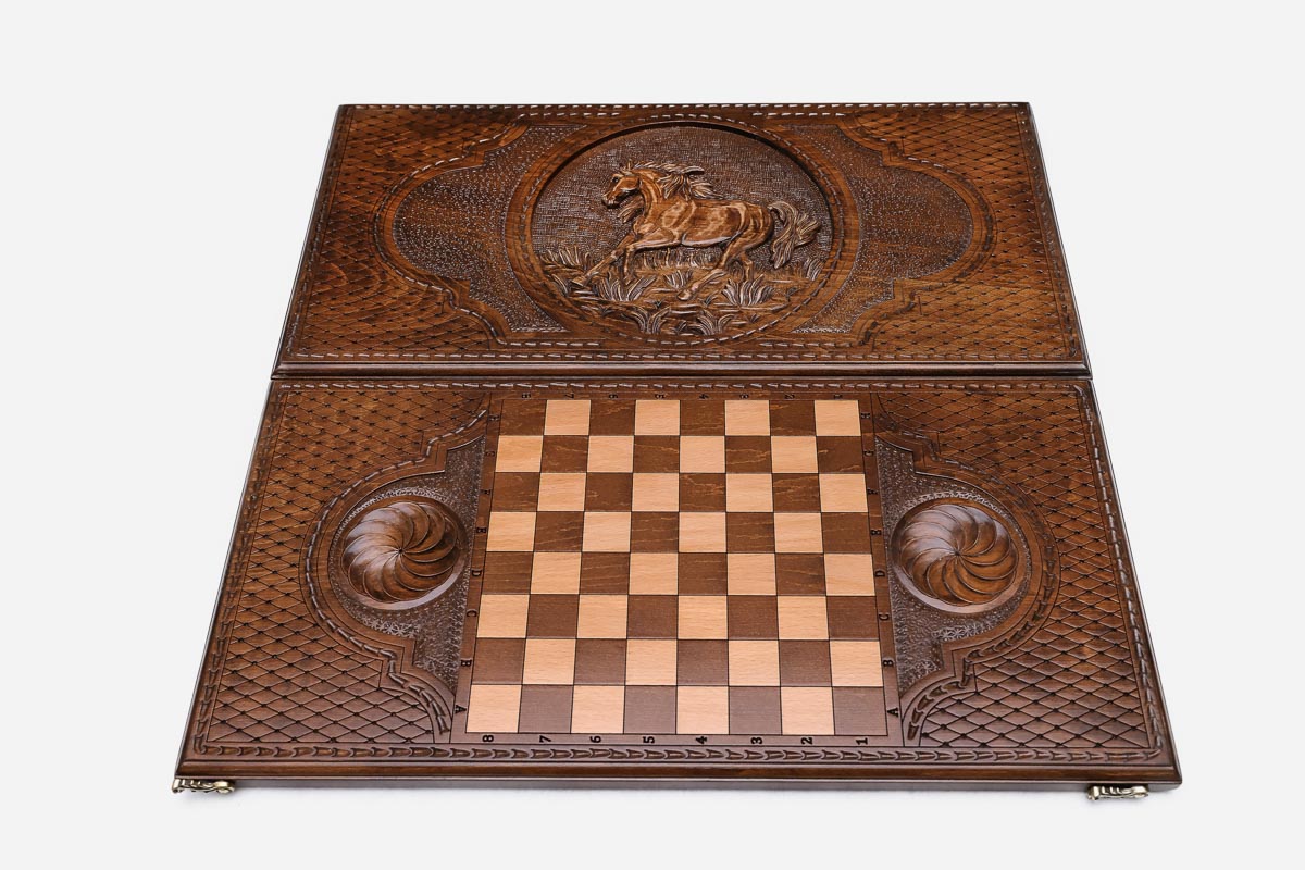 Rearing horse backgammon set folded, carved pose showing