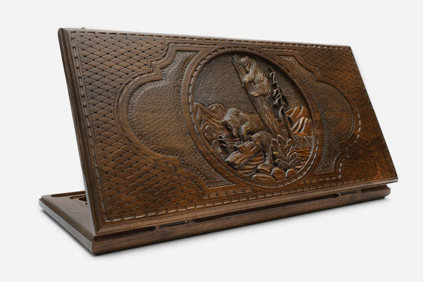 Russian backgammon set carved with Moscow bears