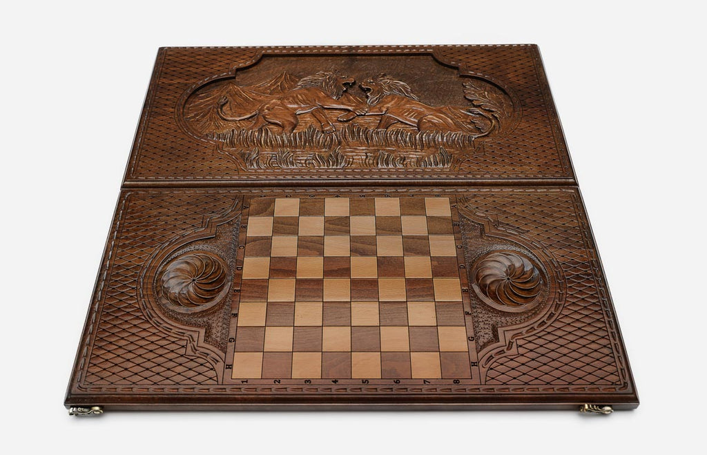 Fighting lions backgammon set folded, locked combat showing