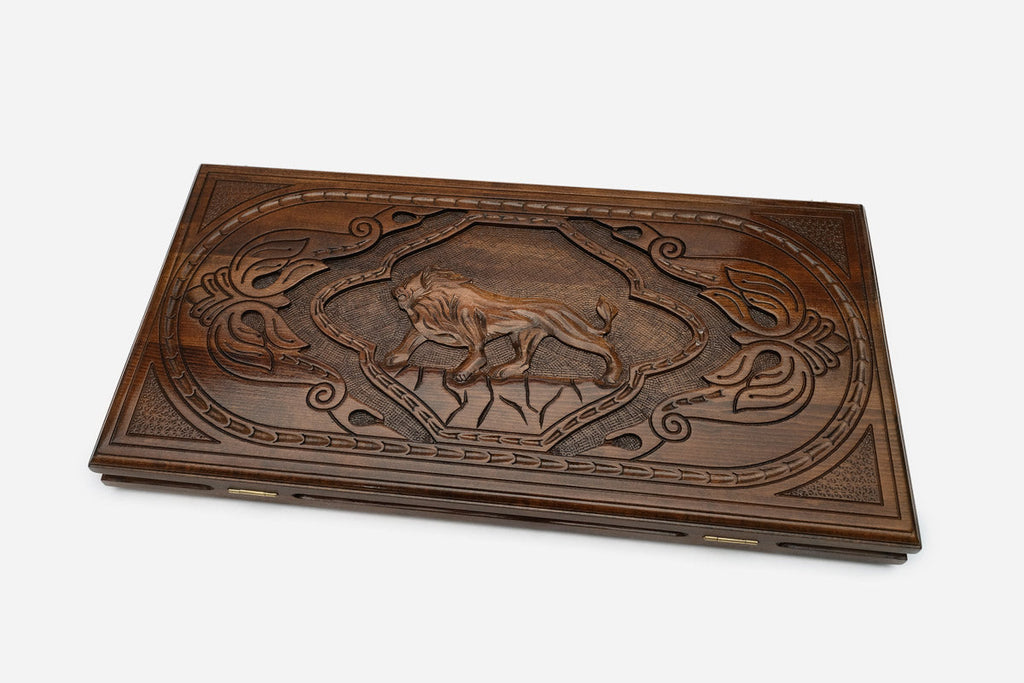 Roaring lion backgammon set with checkers and dice