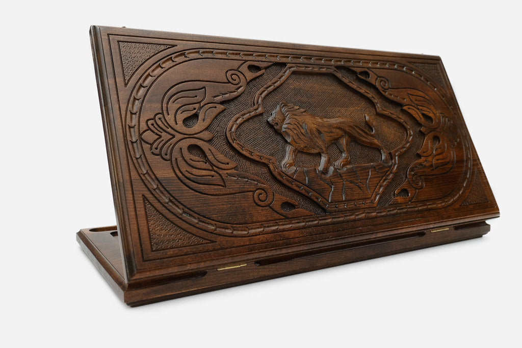 Wooden backgammon set hand carved with a roaring lion