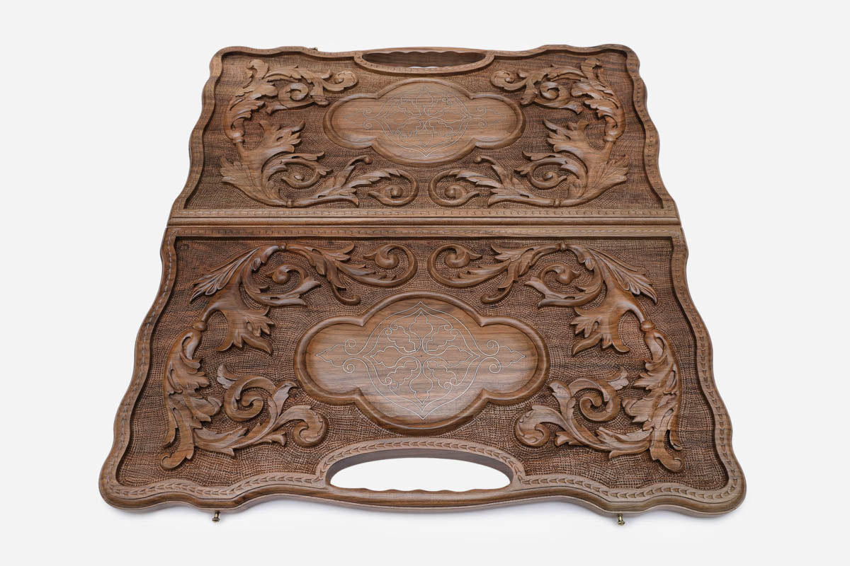 Interlaced Armenian ornament hand-carved in dark walnut - backgammon board detail