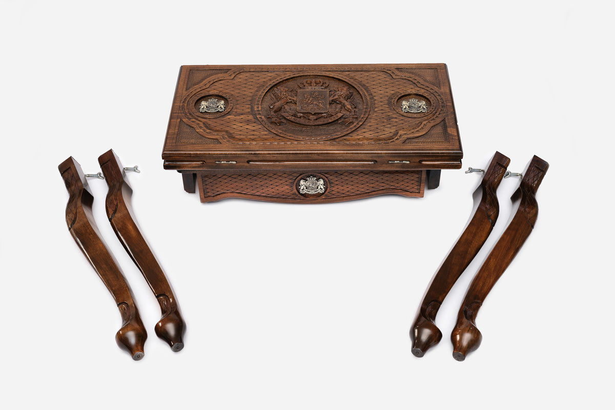 Georgian coat of arms backgammon table with the legs removed