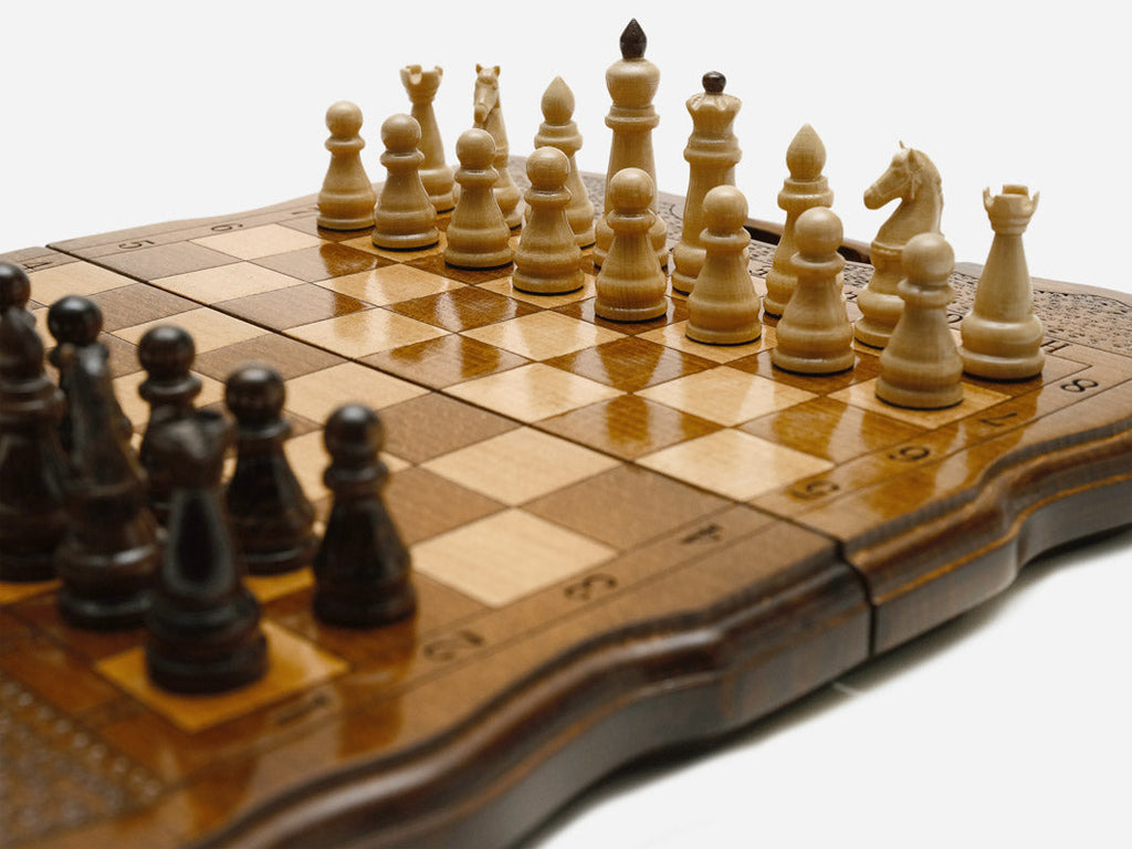 Wooden combo chess set - side view with warm grain