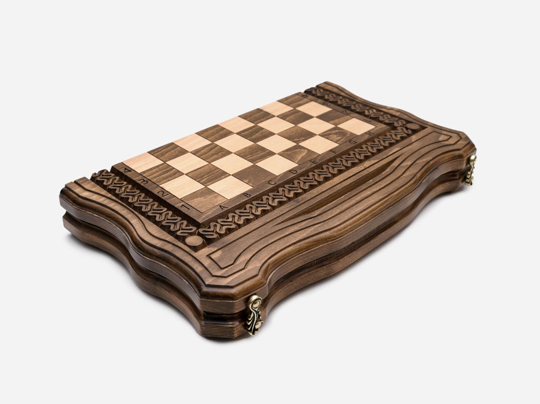 Ornament chess set, side view