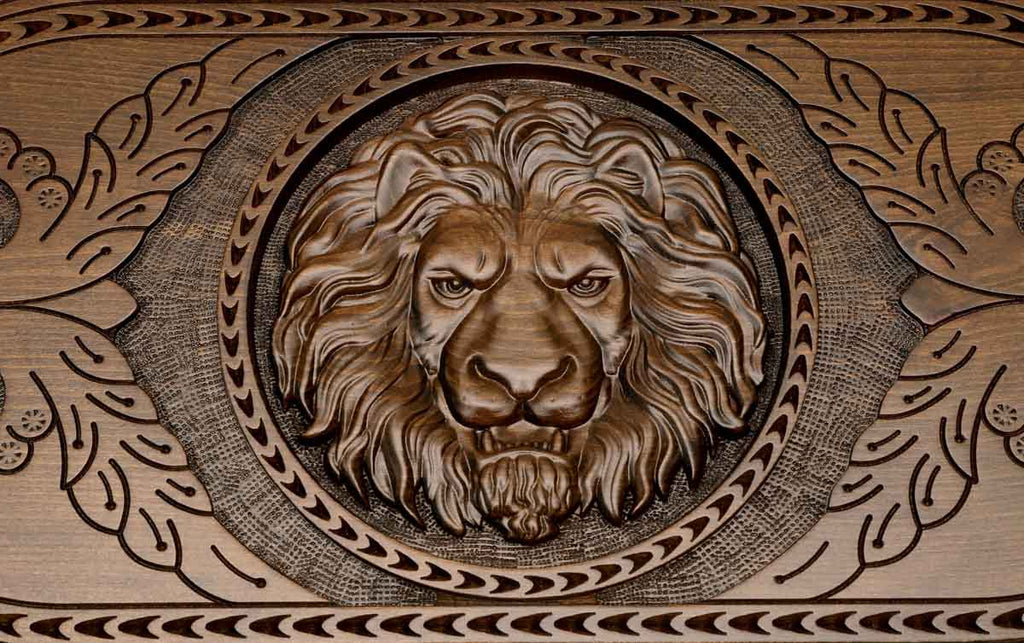 Backgammon board folded closed, carved lid