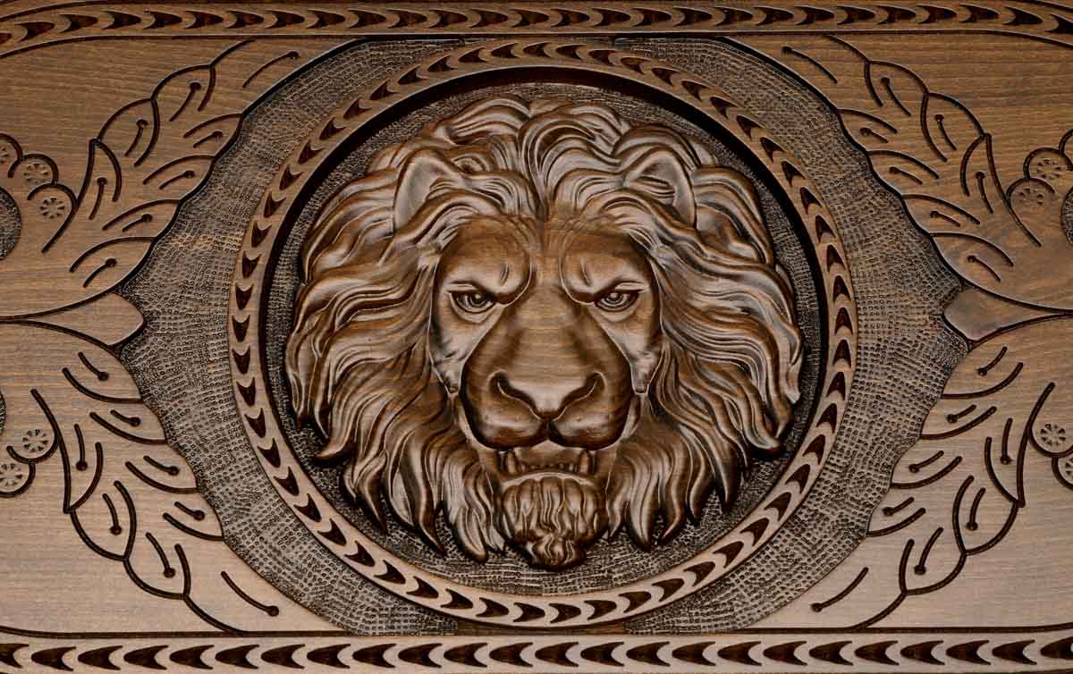 Backgammon board folded closed, carved lid