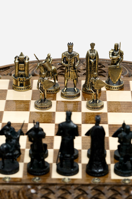 Close-up of the black Crusader army with its mounted knights and castle-tower rooks