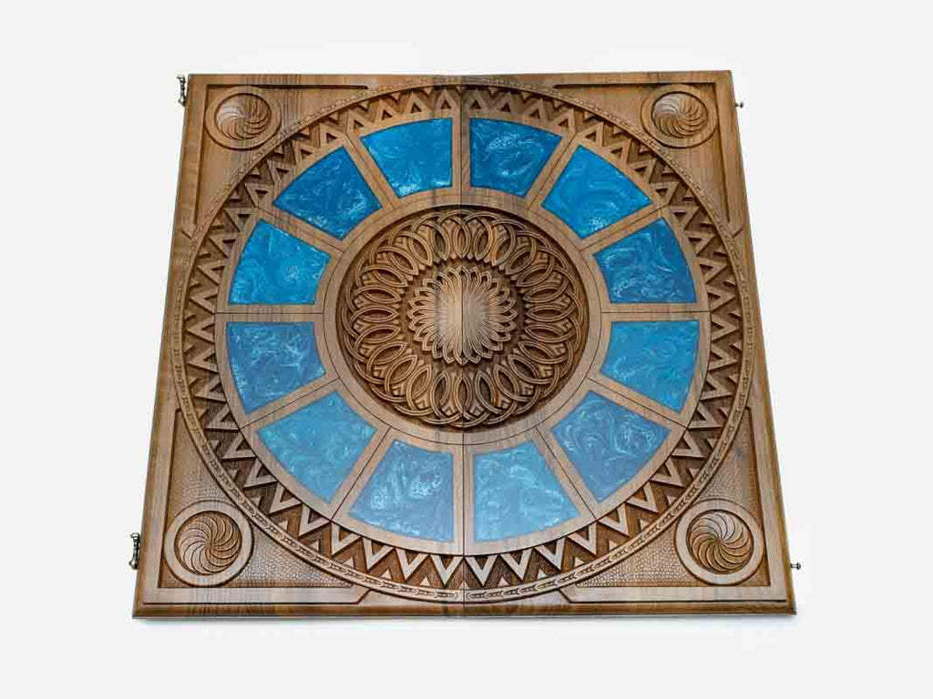 Detail of the blue marbled epoxy and zigzag carved border
