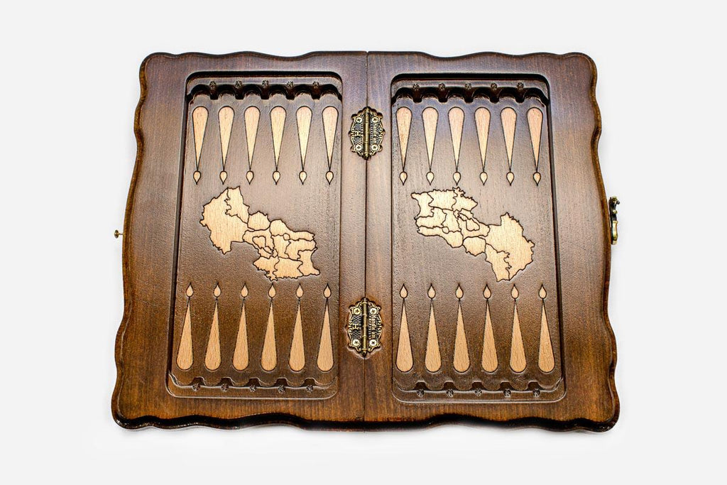 Mount Ararat chess and backgammon set folded with bronze hinges and clasps