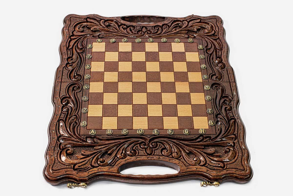 Luxury classic chess set folded with bronze hinges and clasps