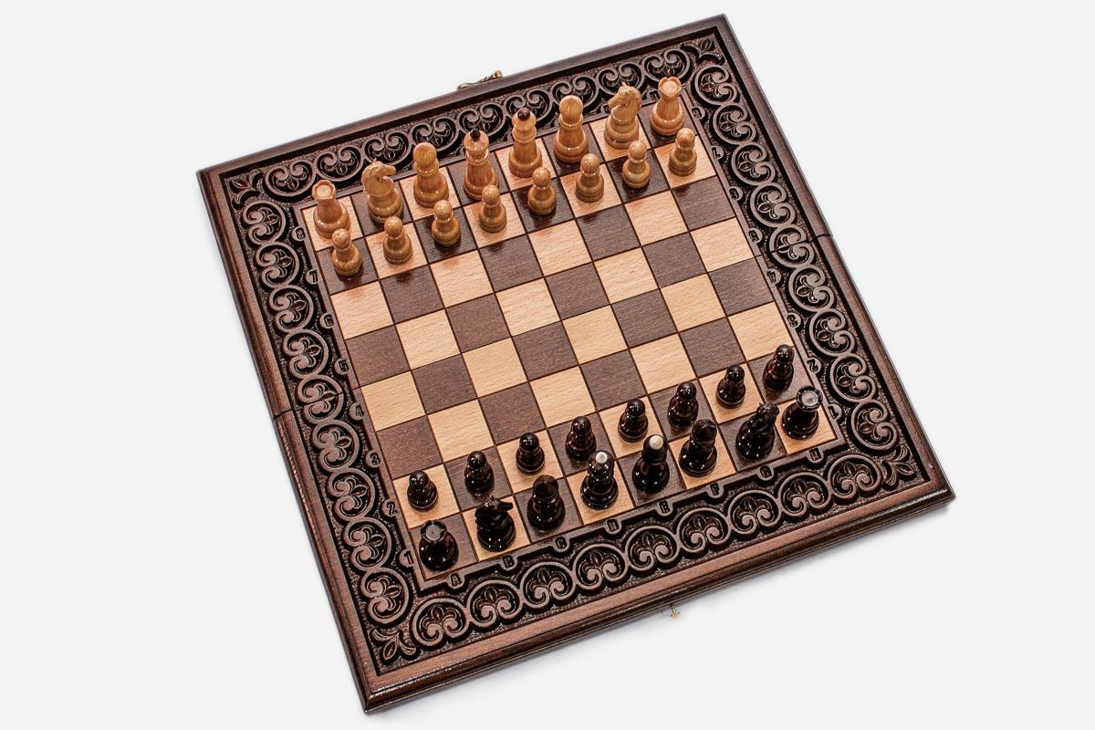 Chess set open with the backgammon playing field inside - 15.7 inch / 40 cm