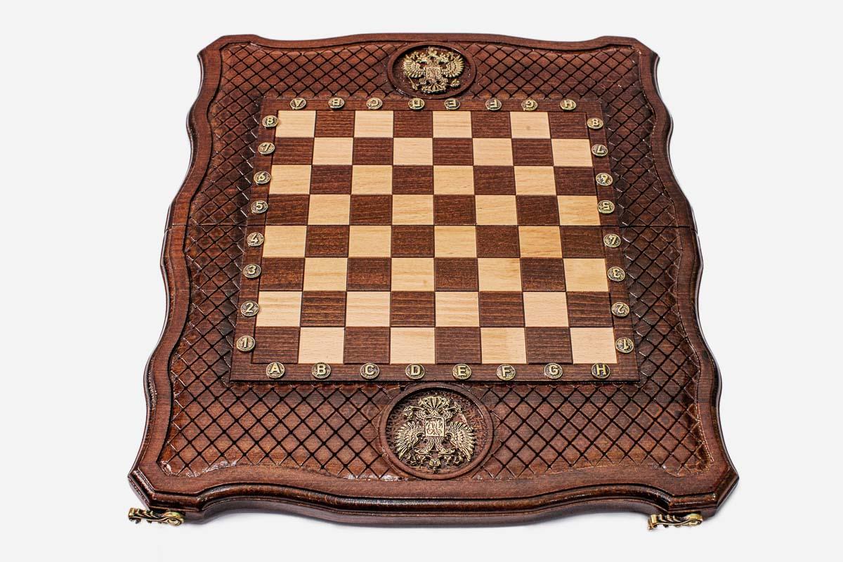 Russian coat of arms chess set folded with bronze hinges and clasps