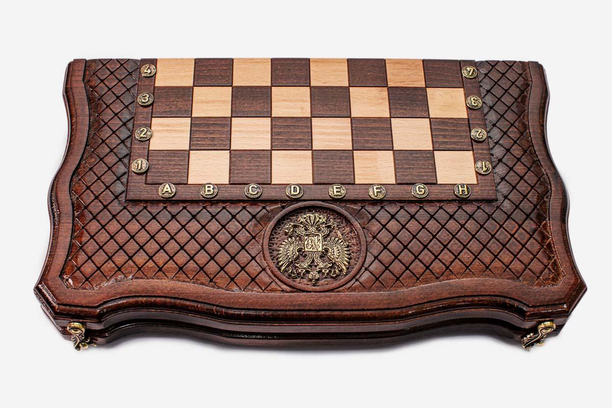 Chess set open with the backgammon playing field inside - 15.7 inch / 40 cm
