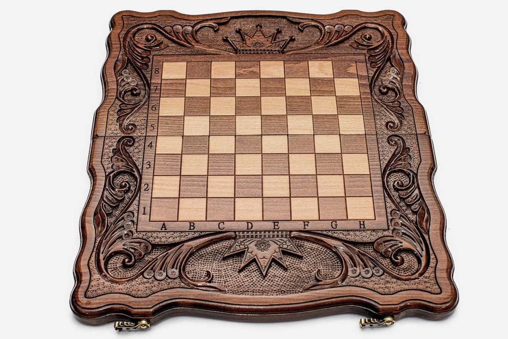 Royal crown chess and backgammon set folded with bronze hinges and clasps