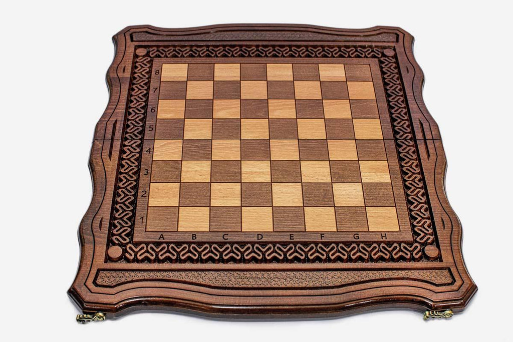Ornament chess and backgammon set folded with bronze hinges and clasps