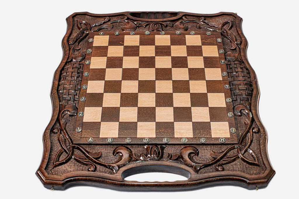 Luxury ornament chess and backgammon set folded with bronze hinges and clasps