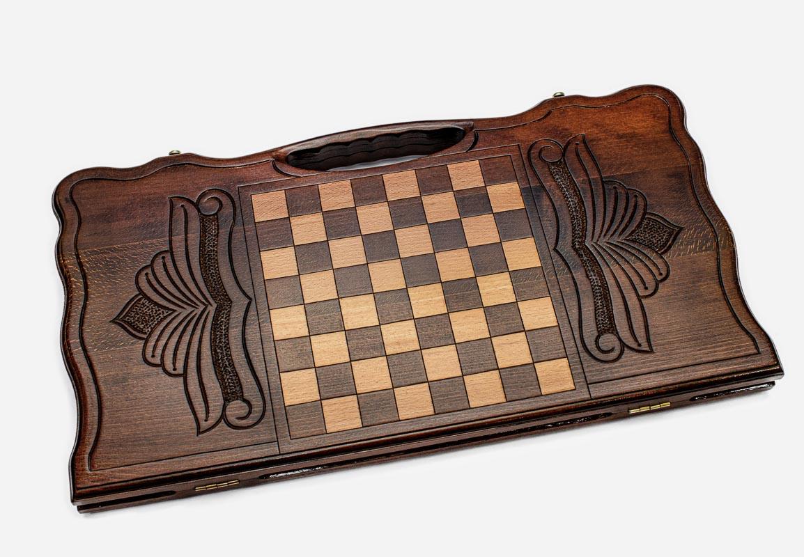 Angled view of the soaring eagle carved backgammon board