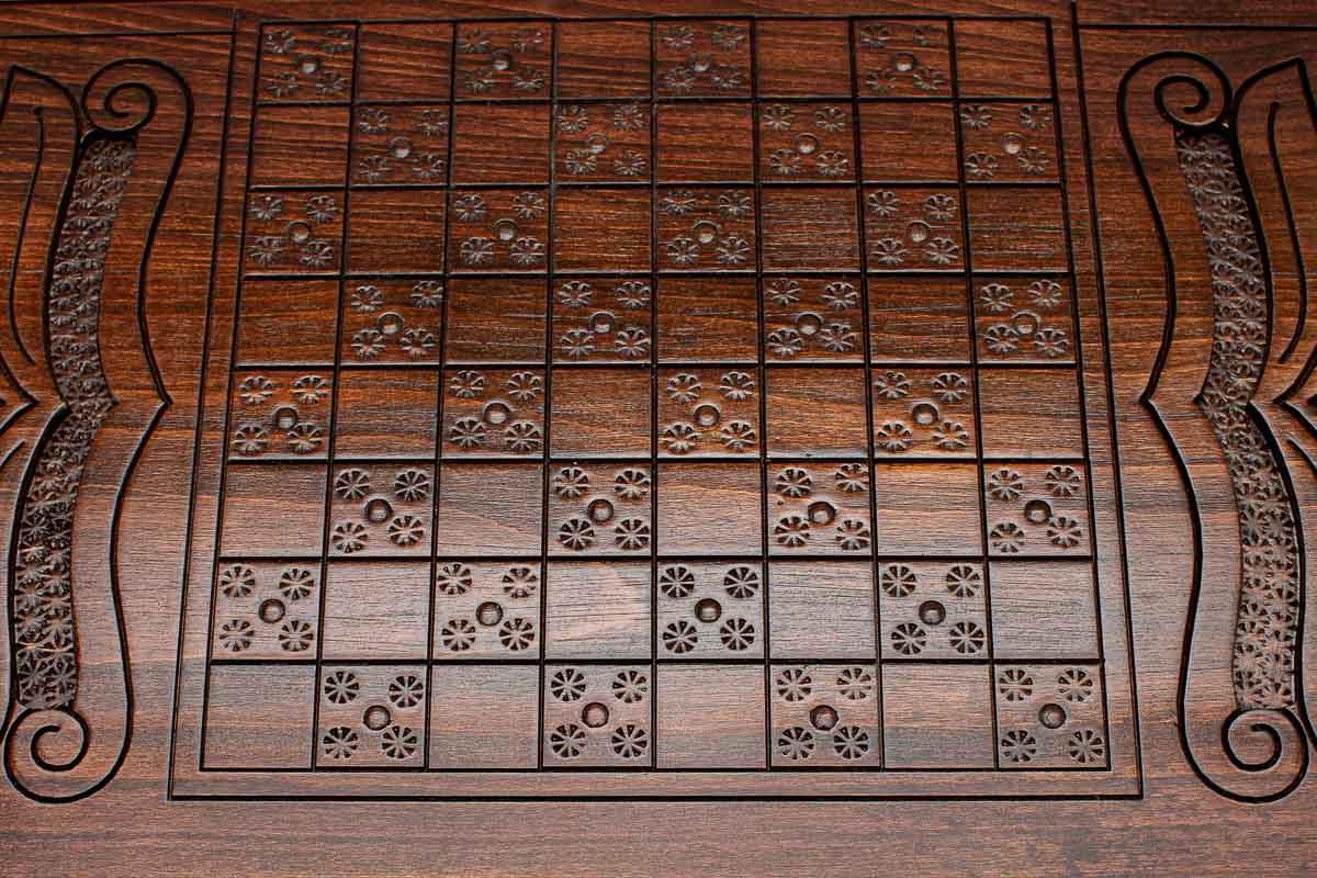 Eagle wooden backgammon board
