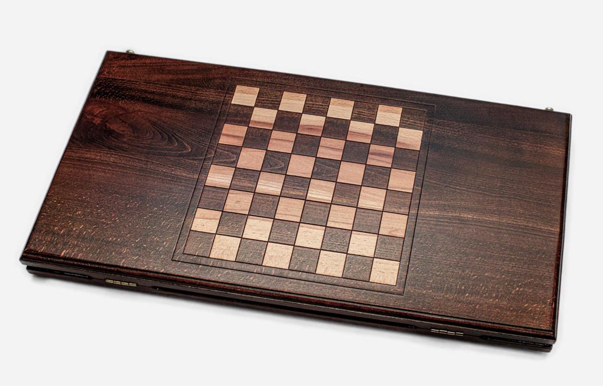Reverse face of minimalist wooden backgammon set