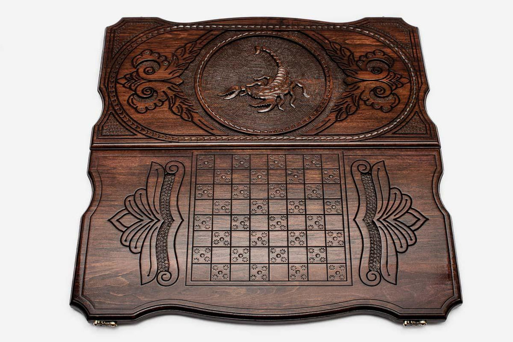 Scorpion backgammon set checkers and dice