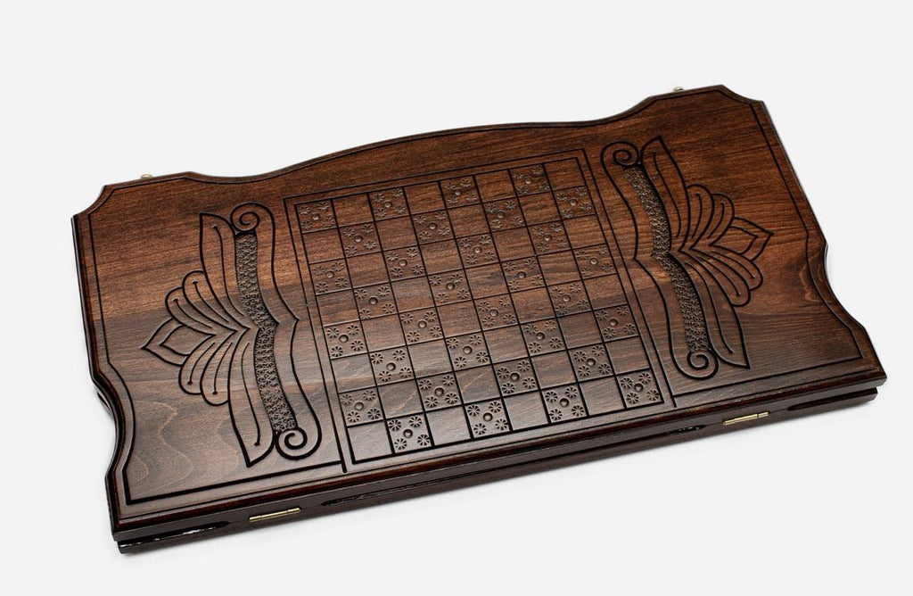 Galloping horse backgammon set folded, carved face showing