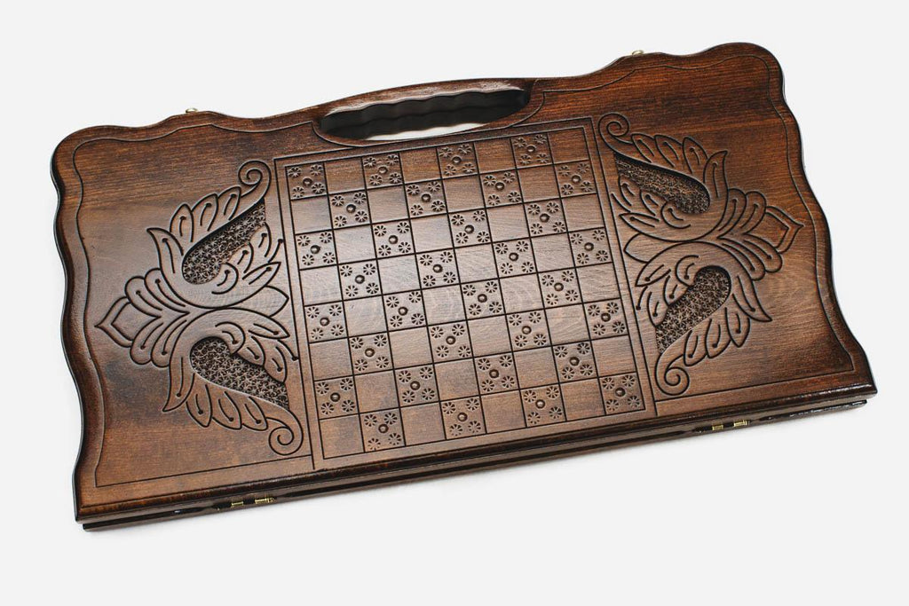 Angled view of the Russian coat of arms beechwood backgammon board