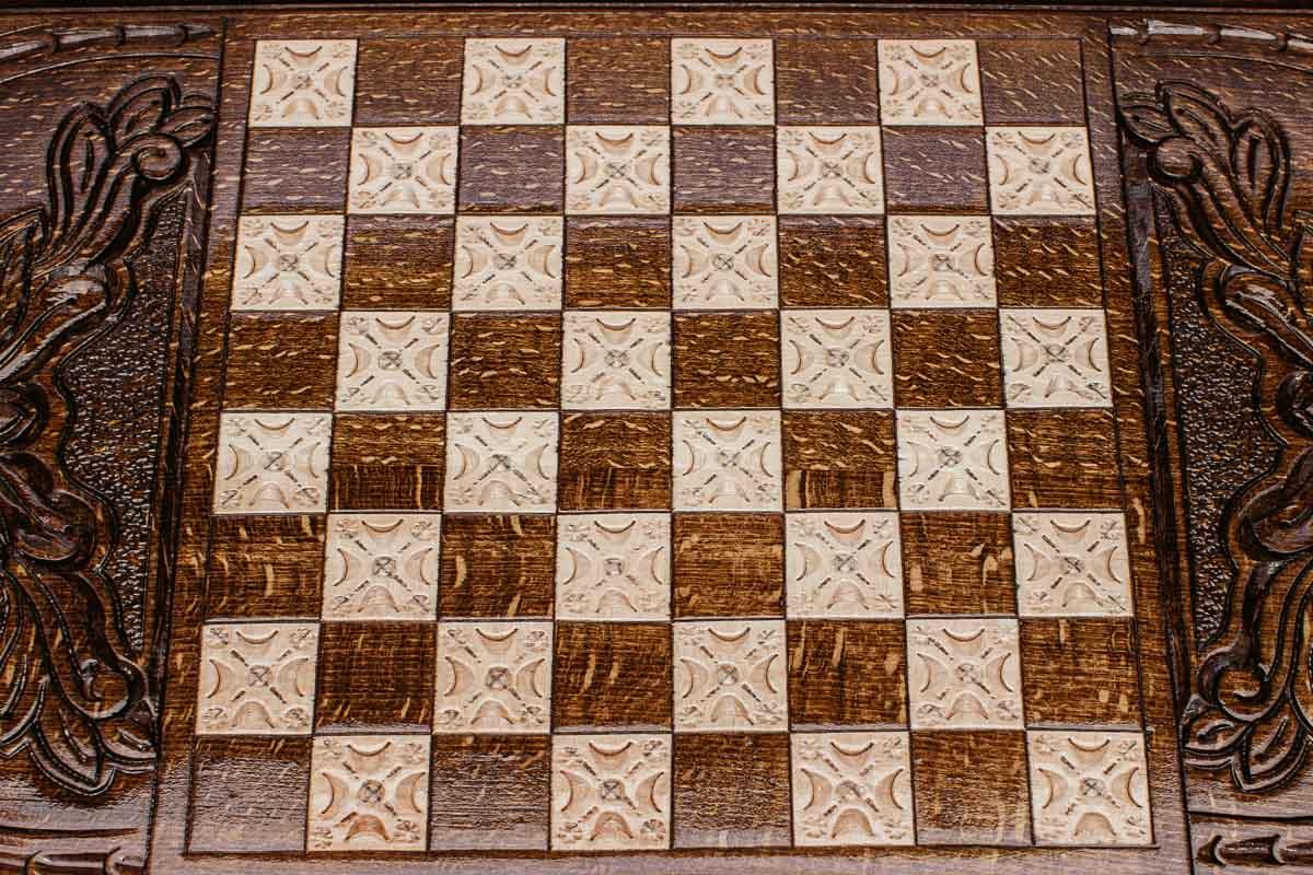 Detail of the carved border