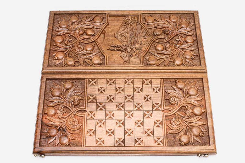 Detail of the carved fruit