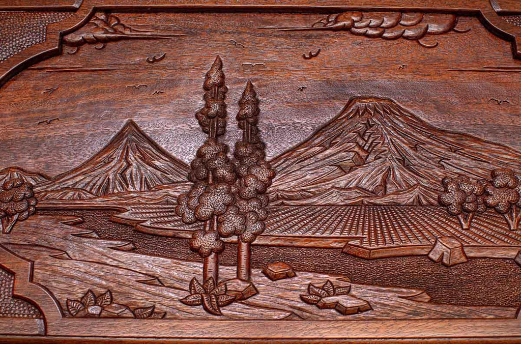 Angled view of the Mount Ararat master oak backgammon board