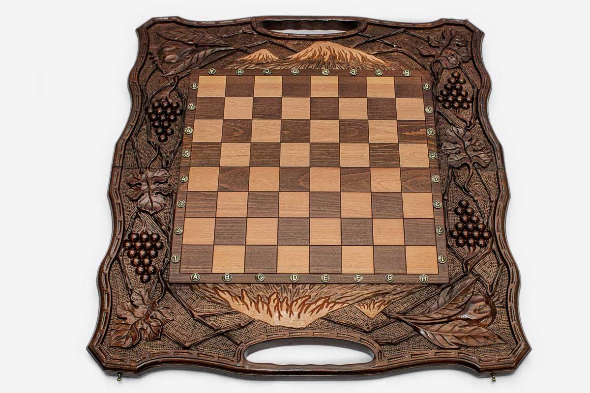 Ararat and pomegranate chess set folded with bronze hinges and clasps