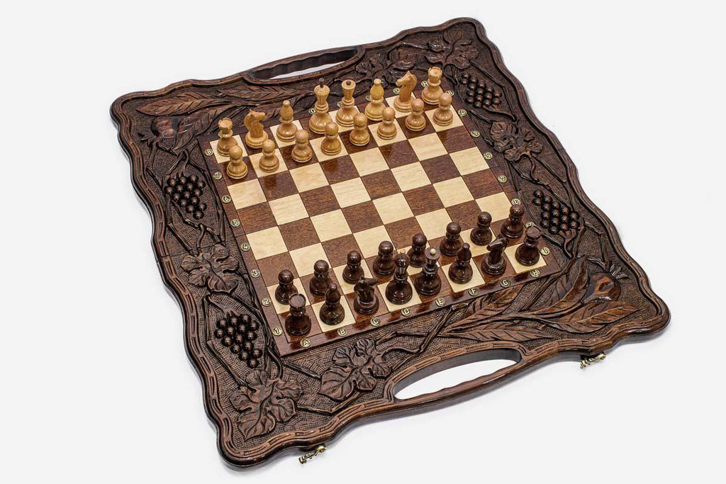 Luxury walnut chess backgammon set with 32 pieces and 32 checkers