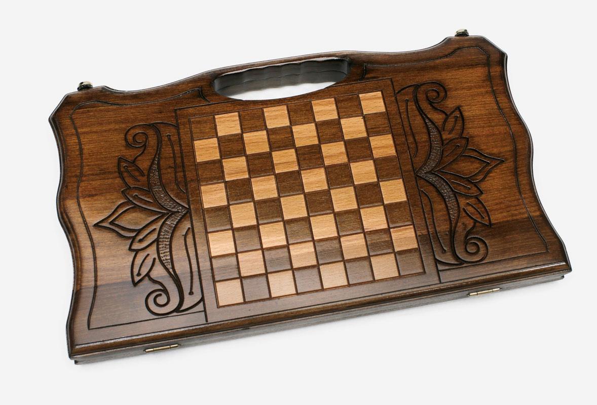 Angled view of the Echmiadzin cathedral backgammon board
