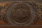 Carved reverse face of the circle ornaments backgammon set