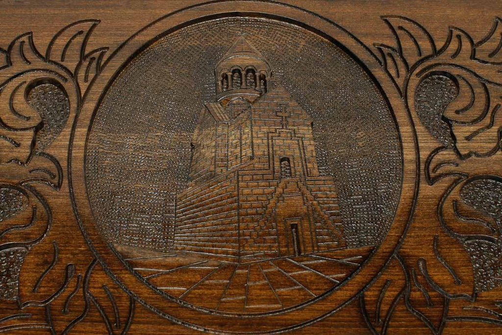 Carved reverse face of the Noravank backgammon set