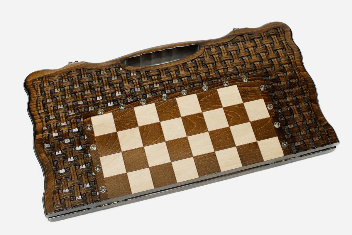 Bronze-pieces lattice chess backgammon set shown folded