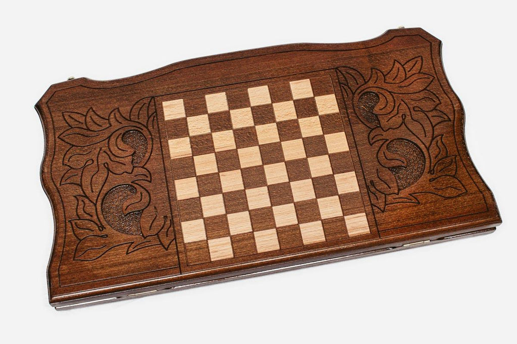 Garni backgammon set folded, carved colonnade showing