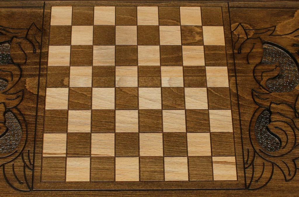 Beech and walnut checkers with dice on the nardi field
