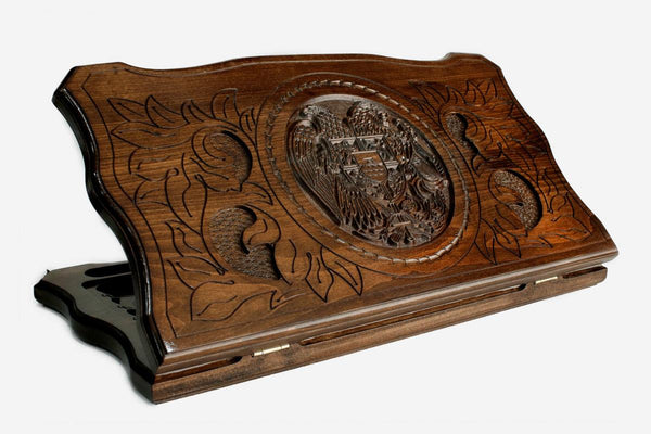 Armenian backgammon set with the coat of arms carved by hand