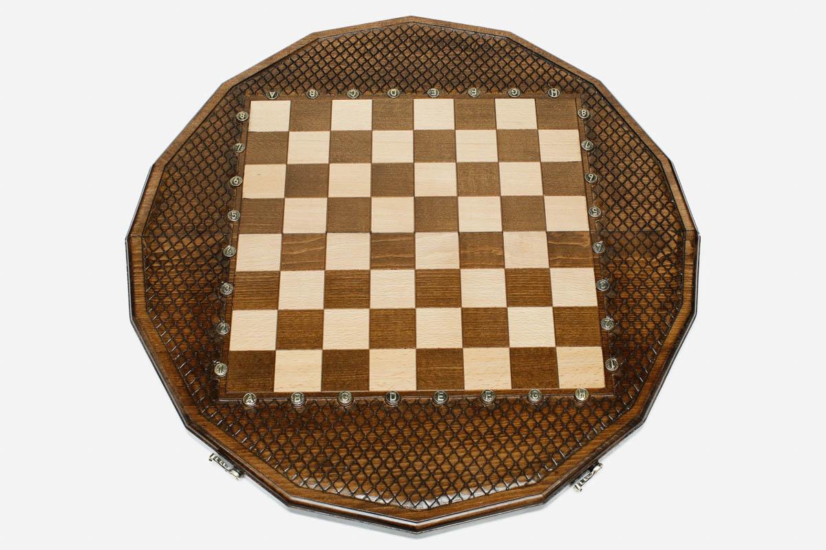Angled view of the sixteen-sided chess board with its beech and walnut pieces