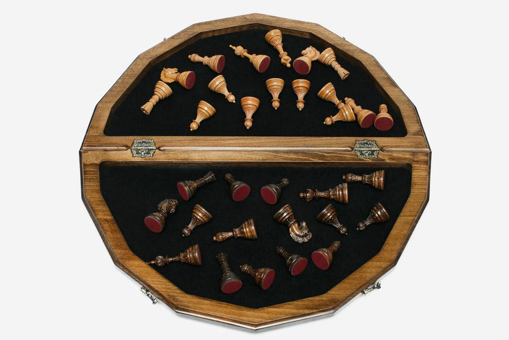 Overhead view of the polygonal board with the full set of 32 pieces
