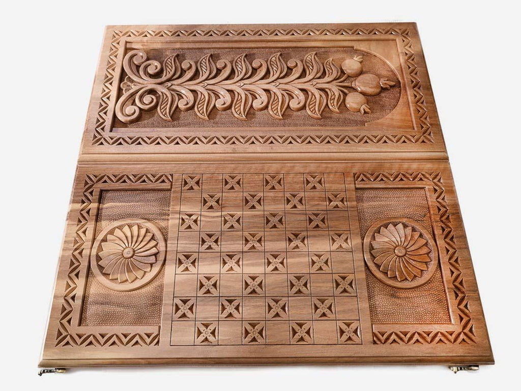 Detail of the carved branches and border