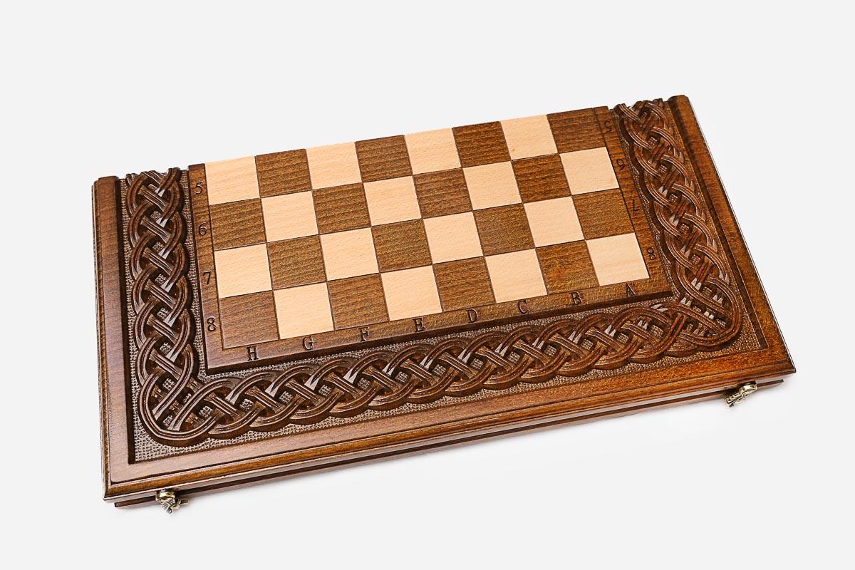Rope border chess set shown folded
