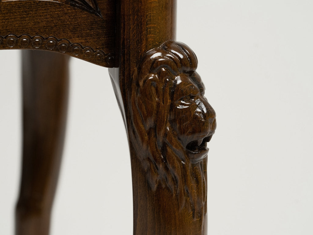 Side profile of the regal lion chess table