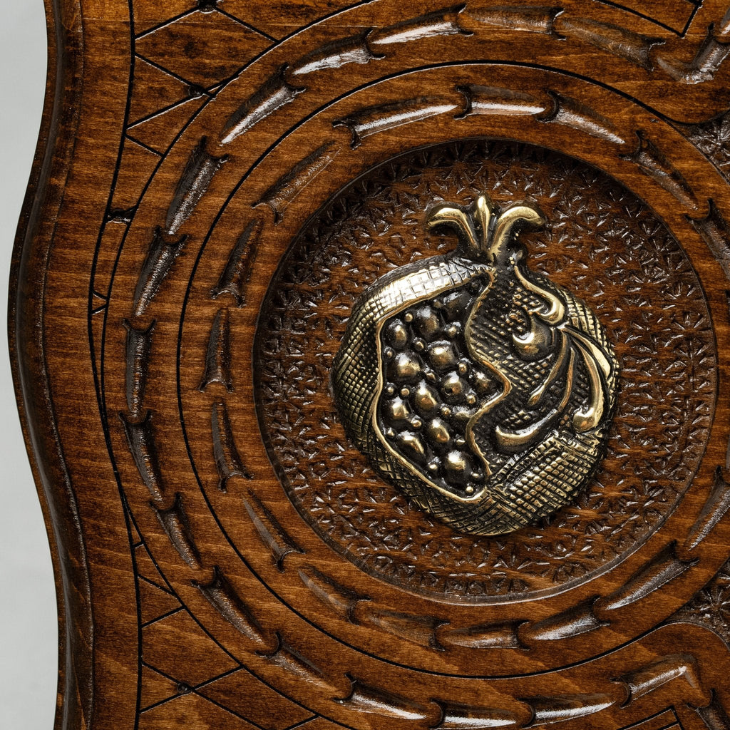 Luxury Backgammon Set – Pomegranate Design with Bronze Details