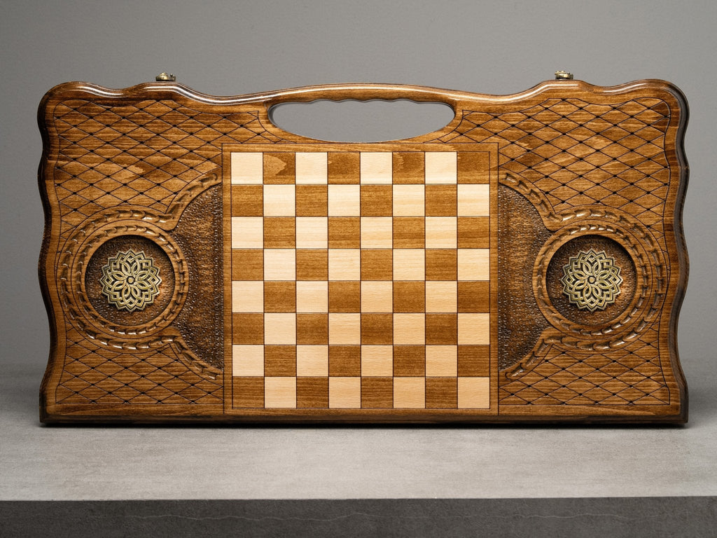 Luxury Backgammon Set – Ornate Carved Design