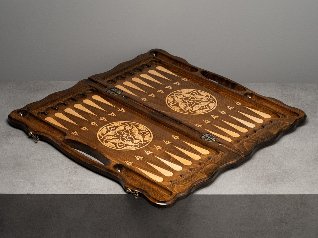 Luxury Backgammon Set – Majestic Lion Design with Bronze Details
