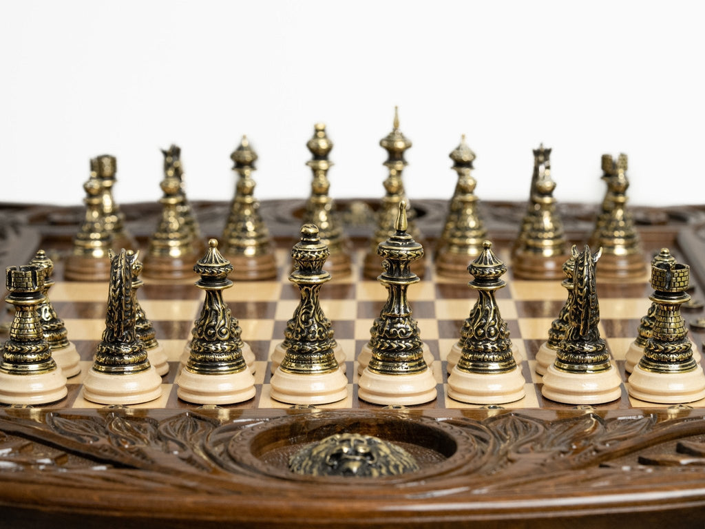 Storage drawer of the lion chess table
